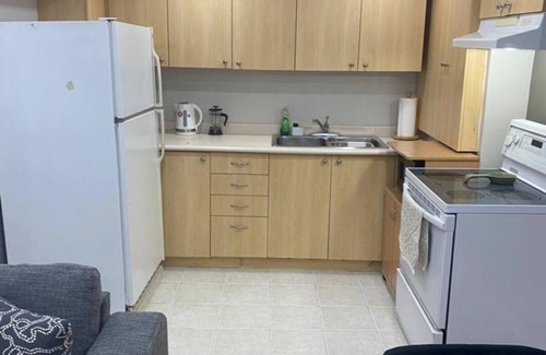 East Credit Apartment | Heartland Mississauga - 2 Bedroom basement Apartment
