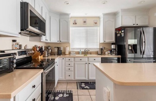 Sacramento House | Heartwarming CozyHouse3Bedrooms2Bath