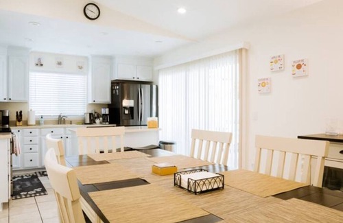 Sacramento House | Heartwarming CozyHouse3Bedrooms2Bath