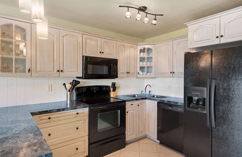 Santa Rosa Beach House | *Heated Community Pool | Gulf Views | Near Private Beach | Gated | Walk to Shops & Restaurants