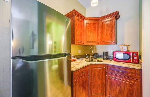 Naples Apartment | Heated Pool Access: Everglades Resort Retreat!