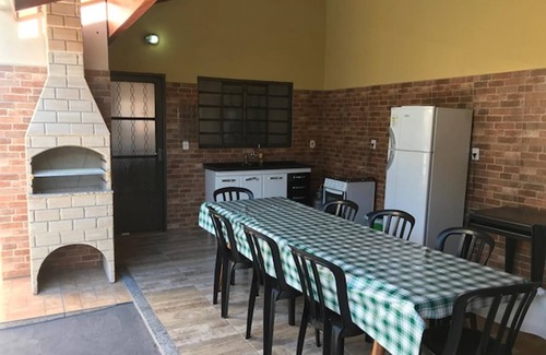 Olimpia House | HEATED POOL, AIR CONDITIONING, LIVING ROOM/BEDROOMS, WIFI, COMPLETE HOUSE! (Rubber tree)