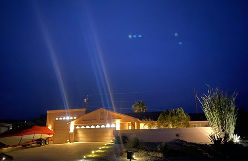 Lake Havasu City House | Heated Pool! WiFi Large Enclosed Yard Jetted Tub Smart TV BBQ Garage Parking