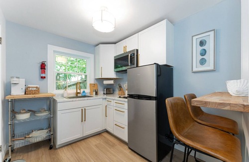 Old Orchard Beach Condo | Heated Saltwater Pool +Short Walk to Beach+Pier 1