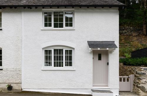 Penmaenmawr House | Heathercliffe Cottage, Snowdonia National Park