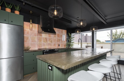 Saint-Jean Street Condo | Heaven's Garden / / Luxury penthouse downtown