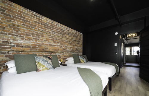 Saint-Jean Street Condo | Heaven's Garden / / Luxury penthouse downtown