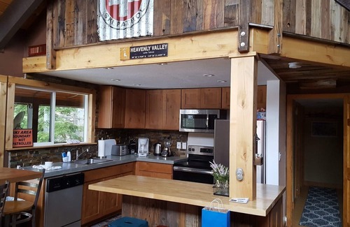 Tahoe Village Condo | Heavenly Condo Overlooking The Stagecoach Lift.