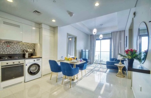 Sheikh Zayed Road Apartment | Heavenly Heights 2BDR Urban & Ocean Views