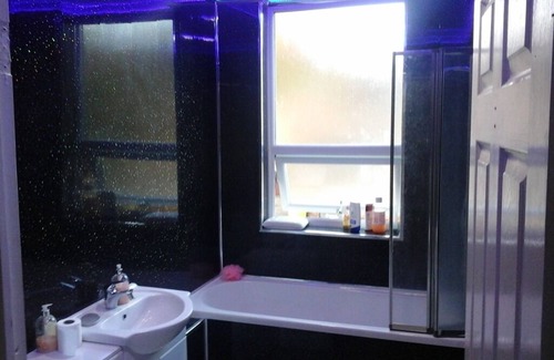 Sheffield Bed & Breakfast | Heavenly Nights Guest House