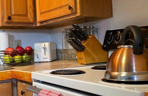 Chalet Village Cabin | Heavenly View | Hot Tub Game Room Pet-Friendly
