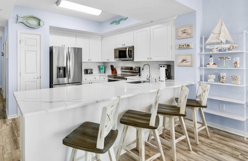 Navarre Beach Condo | Heavenly View: Stunning Luxury Unobstructed GulfFront Wraparound + Beach Service