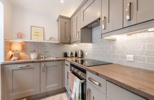 New Quay House | Hedd Mor - Three Bedroom House, Sleeps 3