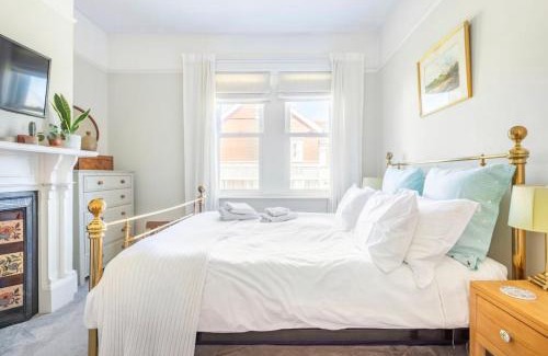 Exmouth Bed & Breakfast | Hedgebank