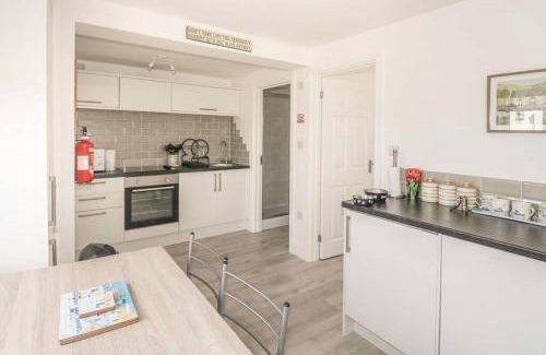 Newquay House | Hegarty's cottage at Trevarrian Lodge