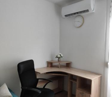Pecs Apartment | Hegin Ajtósi Apartman