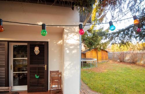 Balatonszemes House | Hegyi Nyaraló Balatonszemes