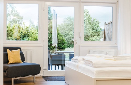 Scheidegg Condo | Heimatel: 2 Moderne Apartments mit Pool & Sauna im Naturparadies Allgäu/bodensee