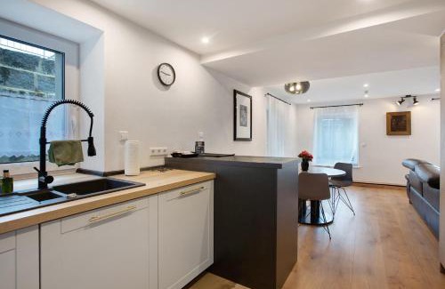 Haeusern Apartment | Heimelige Schwarzwaldwohnung Stein