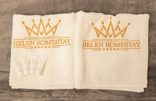 Palmovka Apartment | Helen Homestay Karlín Prague