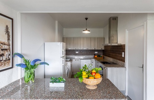 Cargese Apartment | Hélios1 6pers - 3 bedrooms beach 5 mins away and heated pool