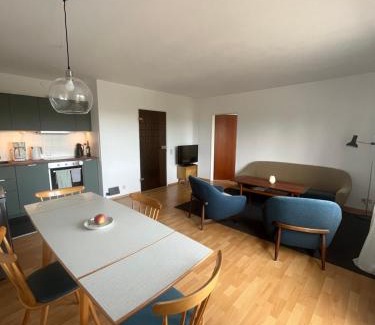 Irsengund Apartment | Helle Wohnung mit großem Balkon