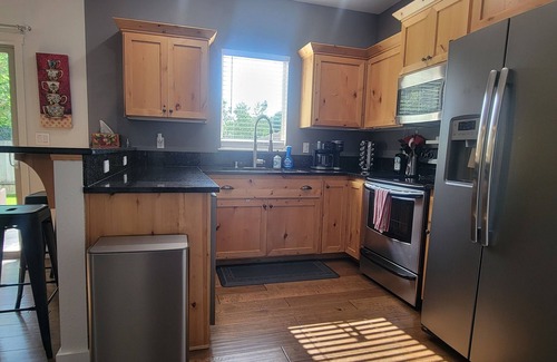Boise Bench House | Hello Boise! Charming 3-bedroom townhome 5 min from downtown Boise & Boise State