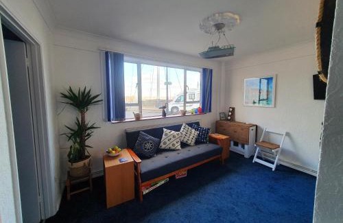 Ramsgate Apartment | Hello Sailor