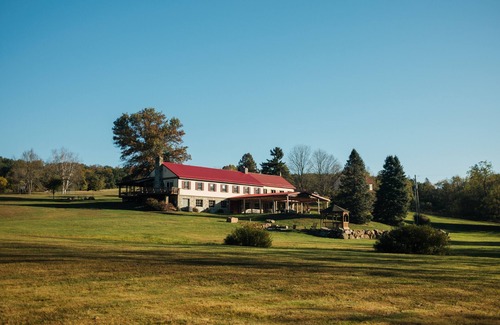 Fishertown Ski Chalet | Hemlock Hills Farm