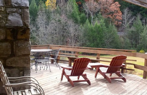Fishertown Ski Chalet | Hemlock Hills Farm