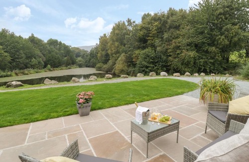 Pennant Melangell House | Hendre