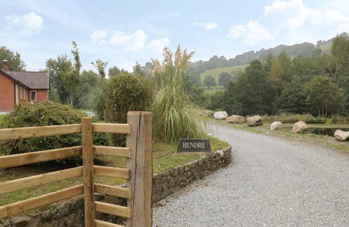 Pennant Melangell House | Hendre