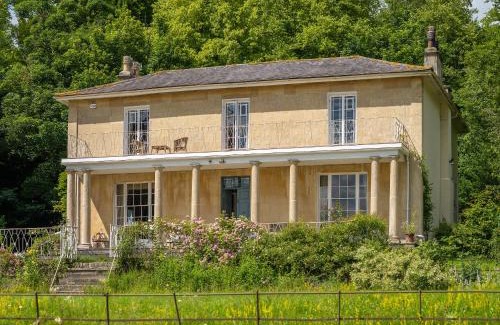 Shrewton House | Henge Estate