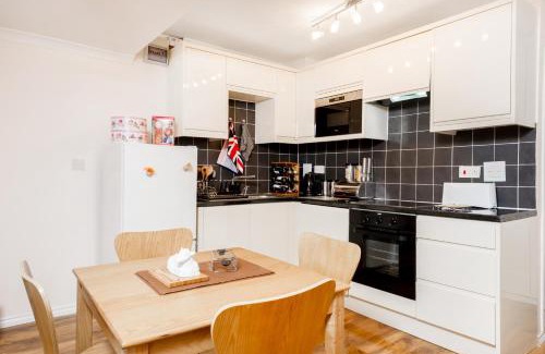Henley-on-Thames House | Henley-on-Thames Studio Apartment