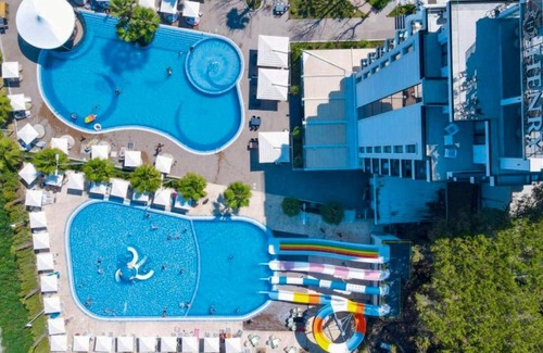 Golem Hotel | Henry Resort & Spa