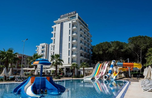 Golem Hotel | Henry Resort & Spa