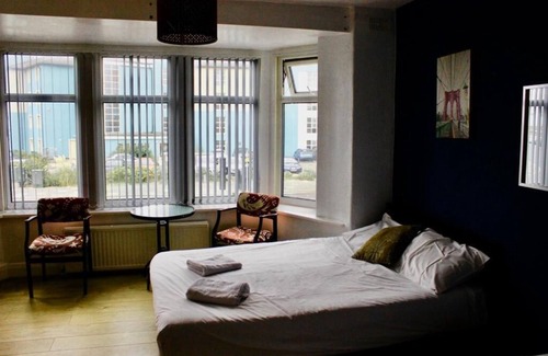 South Shore Hotel | Henson Hotel