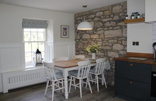 Enniskillen House | Herds House Belcoo