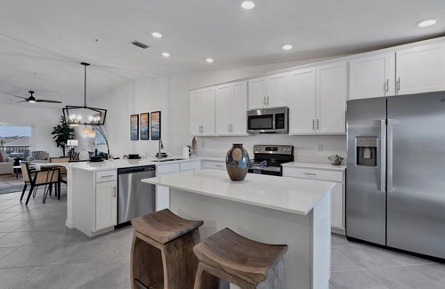 Punta Gorda Condo | Heritage Landing Golf Club 30 night minimum 2 Bedroom Condo Membership Transfer Included