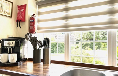 Pickering Cottage | Heritage Railway Cottage. Hot tub, Dog friendly, Fenced Garden, Great area.
