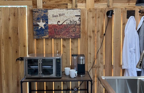 Bozeman Cabin | Heritage Ranch 'Madison' Glamping Tent (8)