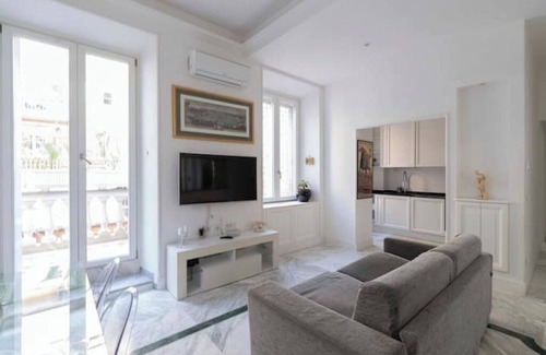 Gianicolo Apartment | Hermès Apartment Rome
