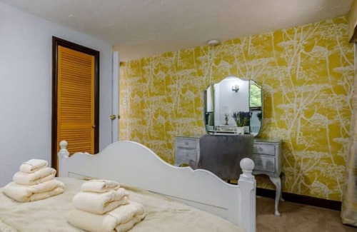 Froghall Cottage | Hermitage Lodge - Beautiful 2 bedroom country cottage with lovely views