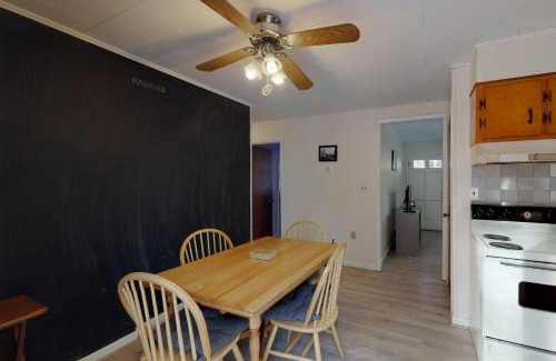 East Haven  Rutland County House | Hermitville