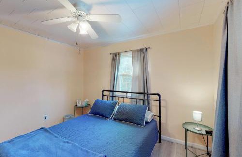 East Haven  Rutland County House | Hermitville