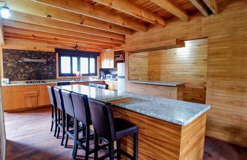 Mazamitla Ski Chalet | Hermosa Cabaña en Mazamitla a 1km del centro - Hermosa vista - Cómodas habitaciones - Todo cerca