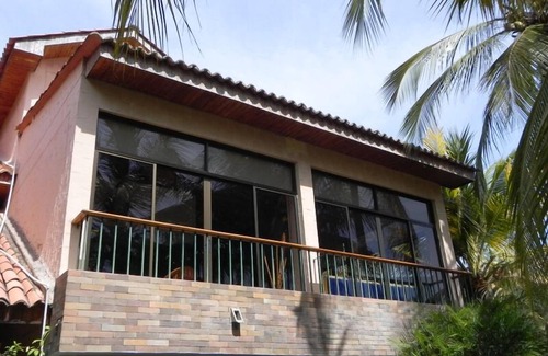 Papare House | HERMOSA CABAA EN CONJUNTO CERRADO