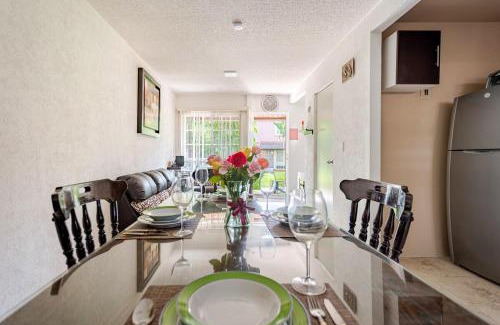Cuernavaca House | Hermosa casa, alberca, carne asada y mascota