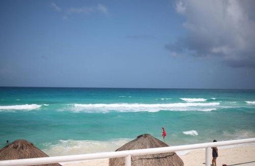 Zona Hotelera Apartment | Hermoso Apartamento con playa en Zona Hotelera