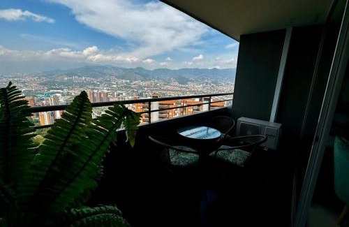Buenos Aires Apartment | Hermoso apartamento en El Poblado con linda vista